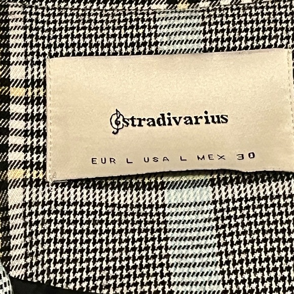 Women's Stadivarius Double Breasted Buttoned Blazer - Picture 12 of 13